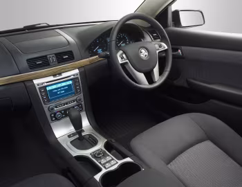 Painel frontal Holden Berlina (VE) '2006–10