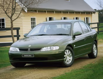 Holden Berlina (VX Series II) '08.2001–10.2002