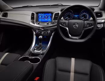 Передня панель Holden Calais V (VF) '05.2013–10.2015