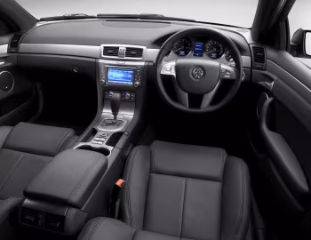 Передня панель Holden Caprice V (WM Series II) '2010–13