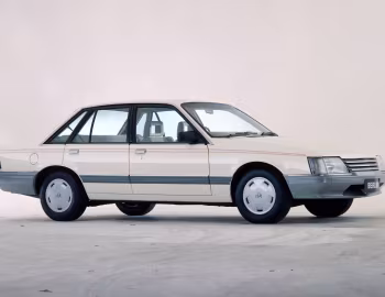 Holden Commodore Berlina (VK) '02.1984–12.1985