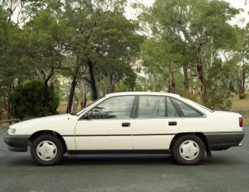 Holden Commodore Executive (VN) '08.1988–10.1991