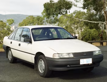 Holden Commodore Executive (VN) '08.1988–10.1991