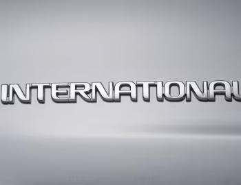 Holden Commodore "International" (VF) '10.2013