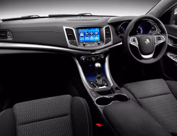 Painel frontal Holden Commodore Evoke (VF) '05.2013–10.2015
