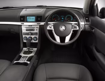 Передня панель Holden Commodore Omega "60th Anniversary" (VE) '2008