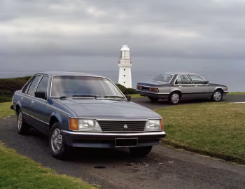 Holden Commodore SL/E, Holden Commodore SL/X