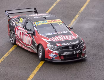 Holden Commodore V8 Supercar (VF) '2013–16