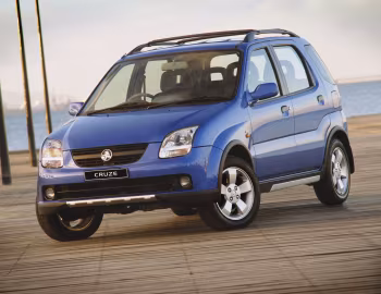 Holden Cruze (YG) '2002–06