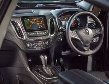 Передня панель Holden Equinox LTZ-V '2017–20