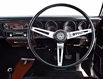 Painel frontal Holden Monaro GTS (HT) '07.1969–70