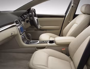 Interior Holden Statesman (WM) '2006–10
