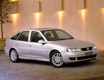Holden Vectra International Hatchback (JS II) '2001