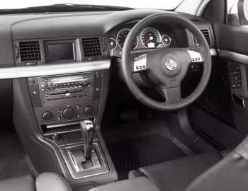 Інтер'єр Holden Vectra Hatchback (ZC) '2003–06