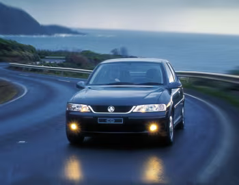 Holden Vectra CD Sedan (JR II) '1999–2003