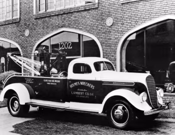 1938 Studebaker K15 Tow Truck with Holmes Road King wrecker