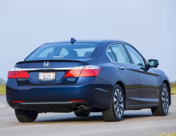 2014–15 Honda Accord Hybrid Touring [North America] (CR6) '2013–15