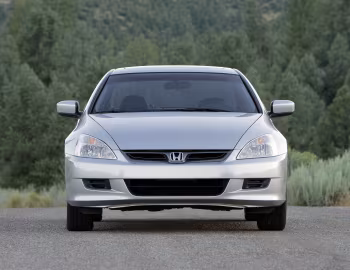 2006–07 Honda Accord Coupe [North America] (UC1) '2005–07