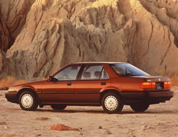 1988–89 Honda Accord DX Sedan [North America] (CA5) '1987–89