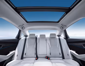Interior Honda Accord e:PHEV [China] '2023–pr.