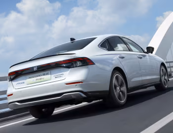 Honda Accord e:PHEV [China] '2023–pr.