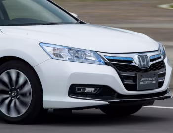Honda Accord Hybrid [Japan] (CR6) '06.2013–04.2016