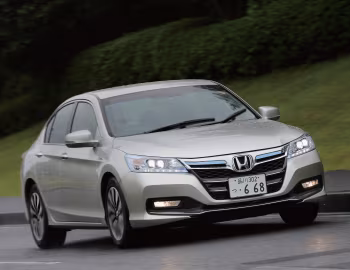 Honda Accord Hybrid [Japan] (CR6) '06.2013–04.2016