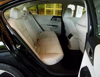 Interior Honda Accord Plug-in Hybrid [Japan] (CR5) '06.2013–04.2016