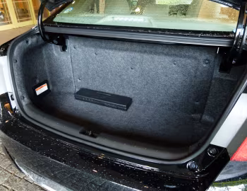 Porta-malas Honda Accord Plug-in Hybrid [Japan] (CR5) '06.2013–04.2016
