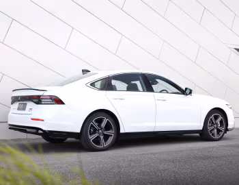 Honda Accord RS e:HEV [Australia] '2024–pr.