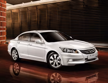 Honda Accord Sedan [China] '2011–13