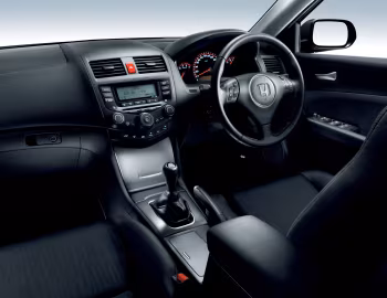 Передня панель Honda Accord Sedan [South Africa] (CL) '2006–08