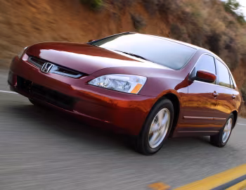 2003–05 Honda Accord Sedan [North America] (UC1) '2002–05