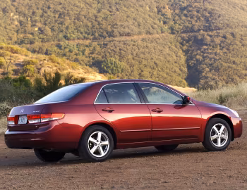 2003–05 Honda Accord Sedan [North America] (UC1) '2002–05