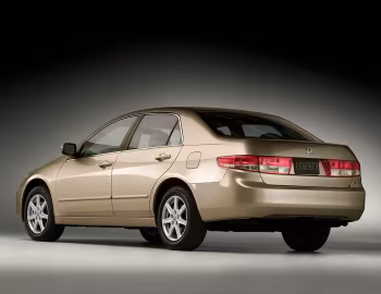 2003–05 Honda Accord Sedan [North America] (UC1) '2002–05