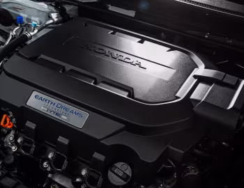 Sob o capô Honda Accord V6 [Brazil] (CR3) '2015–17