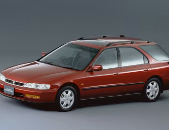 Honda Accord 2.2VTL Wagon [Japan] (CE) '09.1995–09.1997