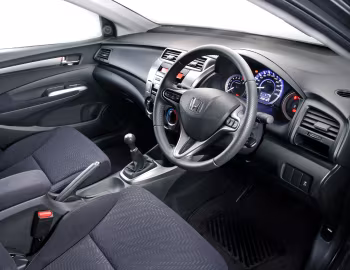 Інтер'єр Honda Ballade '2012–14