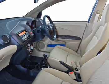 Interior Honda Brio [South Africa] '2012–16