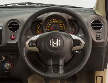 Передня панель Honda Brio Amaze [South Africa] '2013–16