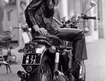 Honda CB750, Françoise Madeleine Hardy