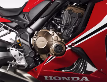 Sob o capô Honda CBR650R '2019–pr.