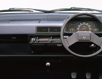 Передня панель Honda City R (AA) '11.1981–03.1984