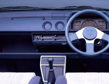 Передня панель Honda City Turbo II (AA) '11.1983–09.1986