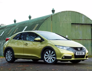 Honda Civic Hatchback [UK-spec] (FK) '2012–15
