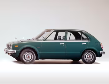 Honda Civic 4-door 1500 Deluxe [Japan] '08.1975–08.1977