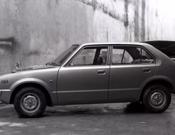 Honda Civic 4-door 1500 Deluxe [Japan] '12.1973–07.1975