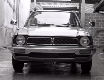 Honda Civic 4-door 1500 Deluxe [Japan] '12.1973–07.1975