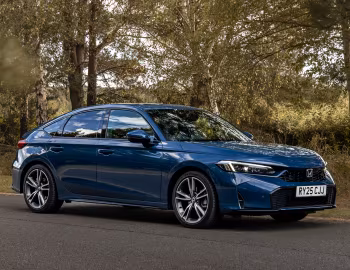Honda Civic e:HEV [UK-spec] '2025–pr.
