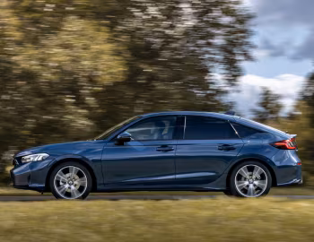 Honda Civic e:HEV [UK-spec] '2025–н.ч.